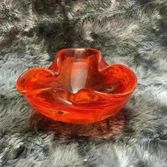 Vintage  Orange Art Glass Bowl - Picture 11 of 16